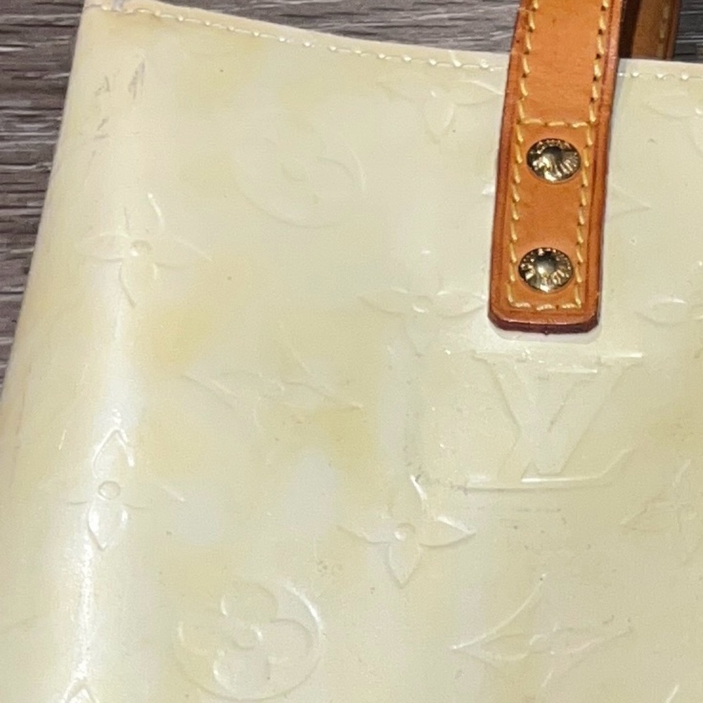 Louis Vuitton Vernis PM Handbag - Picture 12 of 13